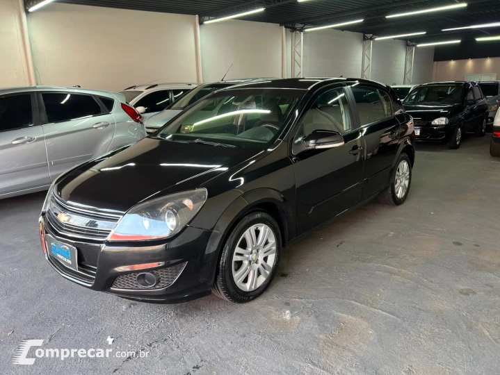 VECTRA 2.0 MPFI GT Hatch 8V