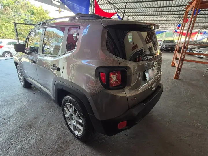 RENEGADE 1.8 16V FLEX SPORT 4P AUTOMÁTICO