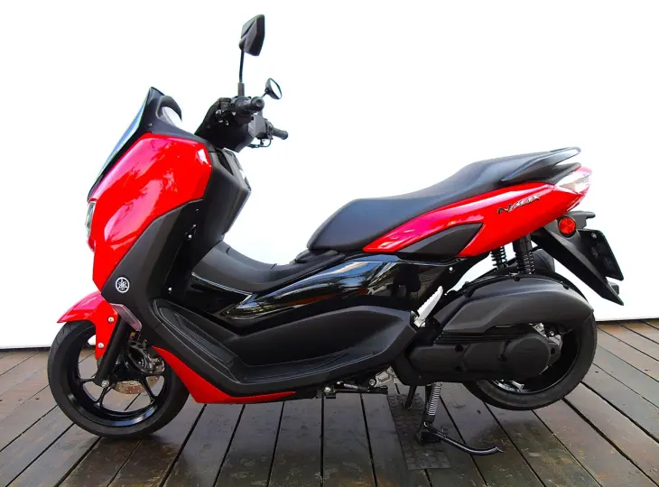 YAMAHA NMAX CONNECTED 160 ABS