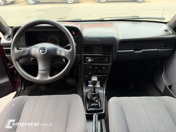 KADETT 1.8 EFI GL 8V