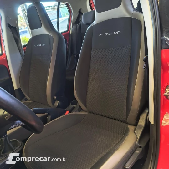 up! cross 1.0 TSI Total Flex 12V 5p