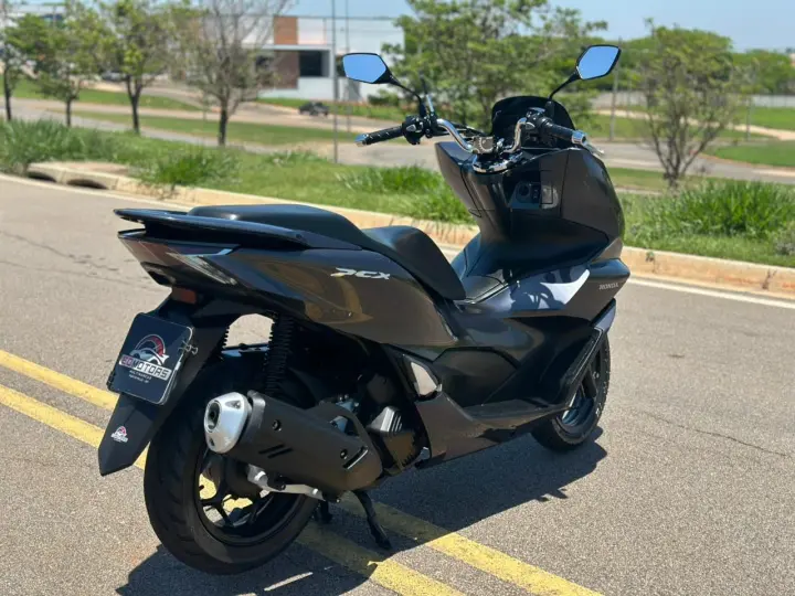 PCX 160