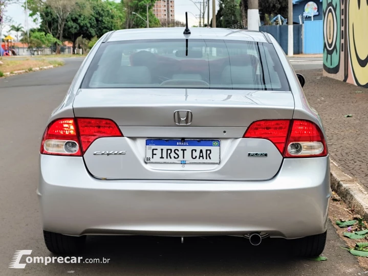 CIVIC 1.8 LXS 16V FLEX 4P AUTOMÁTICO