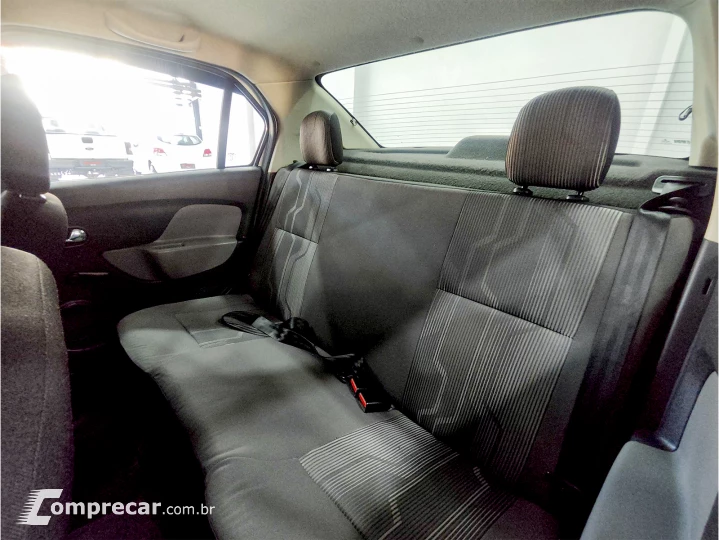 LOGAN 1.0 Authentique 16V