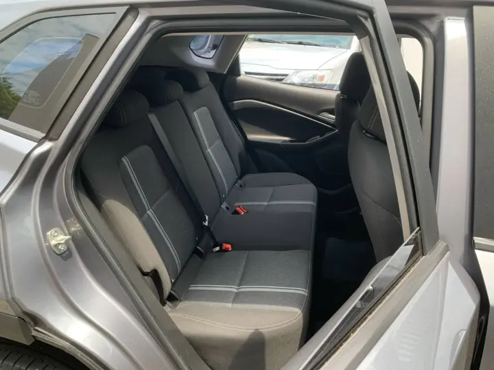 TRACKER LT 1.0 Turbo 12V Flex Aut.