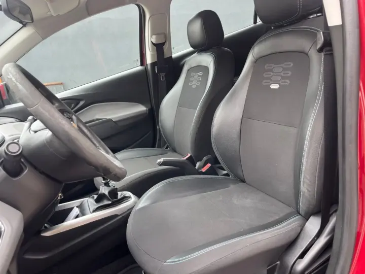 ONIX HATCH LT 1.0 8V FlexPower 5p Mec.