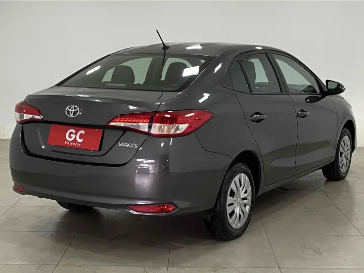 YARIS 1.5 16V FLEX SEDAN XL MULTIDRIVE