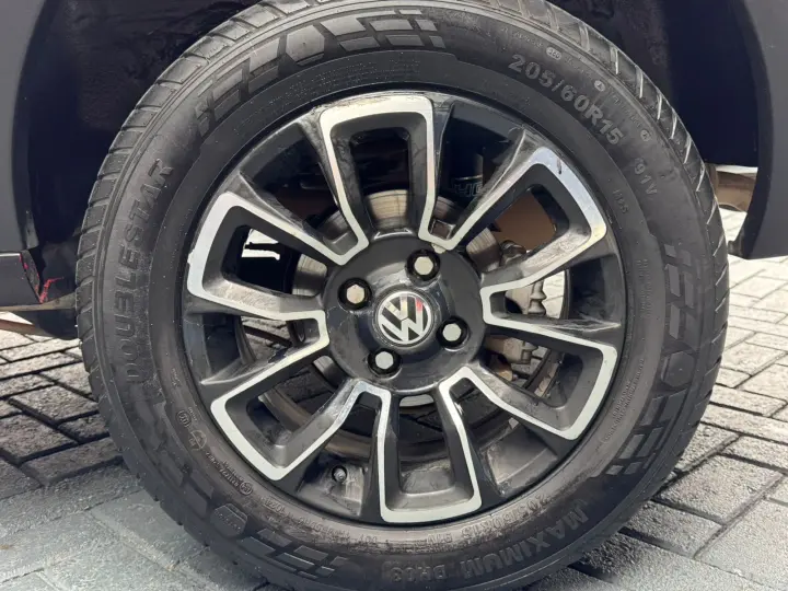 SAVEIRO 1.6 MI Rock IN RIO CD 8V