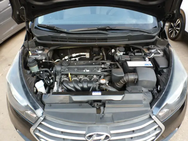 HB20 1.6 Comfort Plus 16V