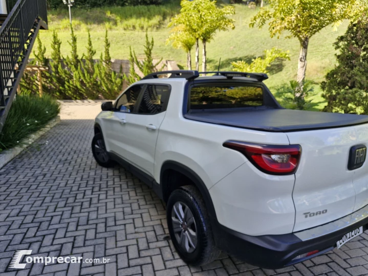 TORO 1.8 16V EVO Freedom AT6