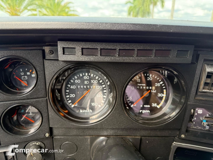 D20 4.0 Custom DE Luxe CS 8V