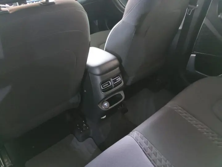 CRETA LIMITED 1.0 TB 12V FLEX AUT.