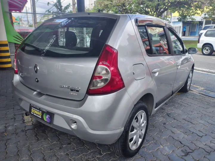 RENAULT SANDERO 1.6 PRIVILEGE 16V