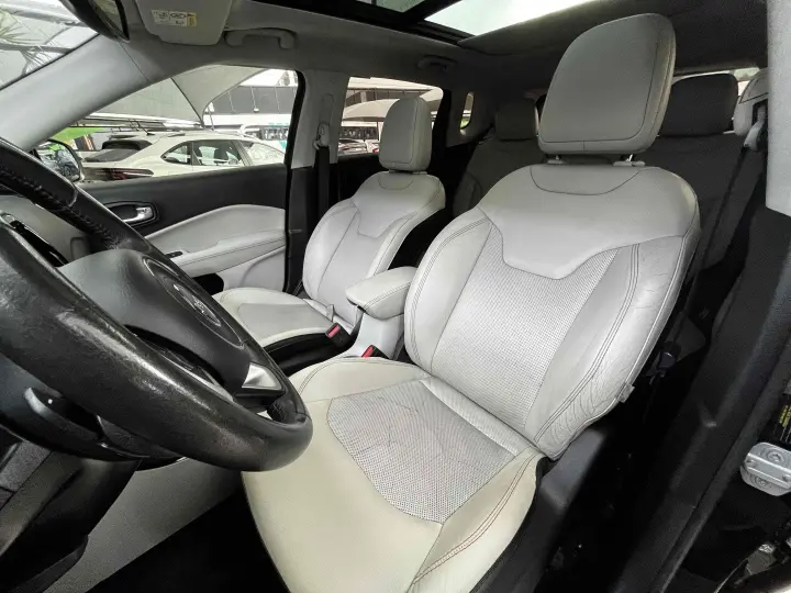 COMPASS 2.0 16V DIESEL LIMITED 4X4 AUTOMÁTICO