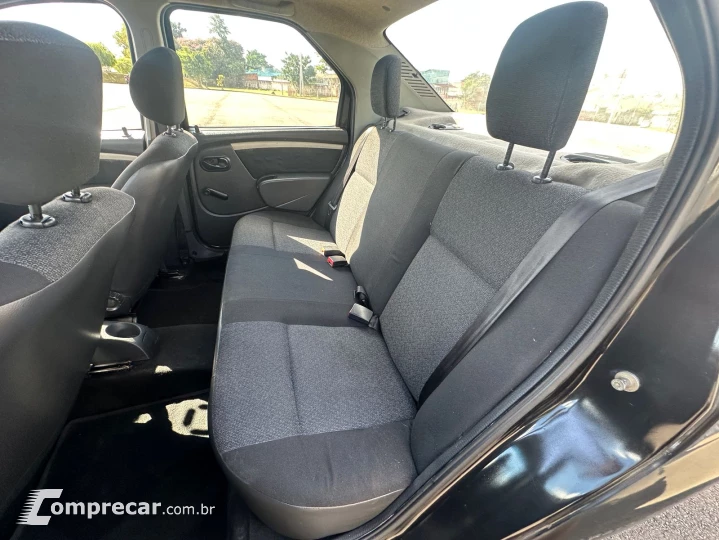 LOGAN 1.0 12V SCE Expression