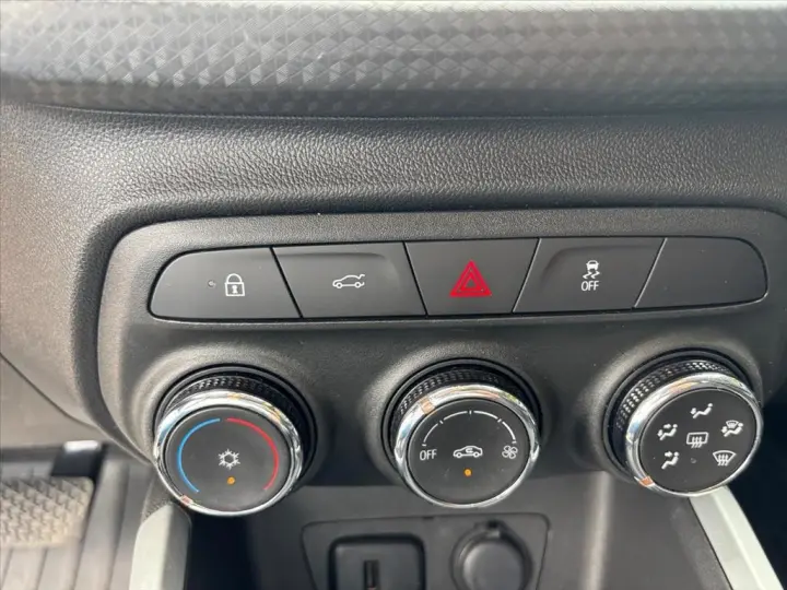 ONIX 1.0 TURBO FLEX PLUS LTZ AUTOMÁTICO