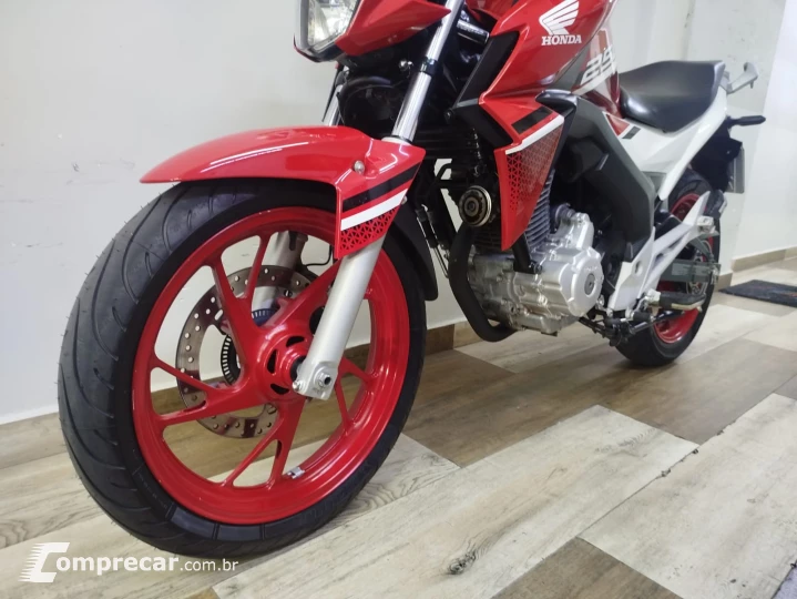 CB 250F Twister 250 cc