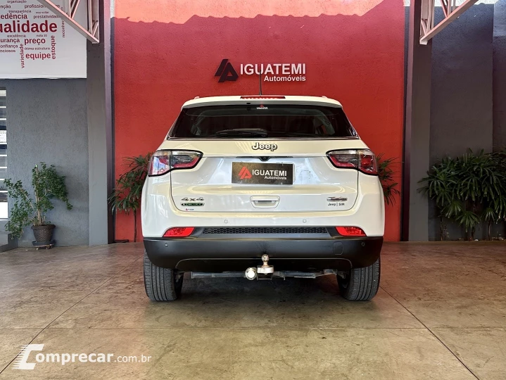 COMPASS 2.0 16V DIESEL LONGITUDE 4X4 AUTOMÁTICO