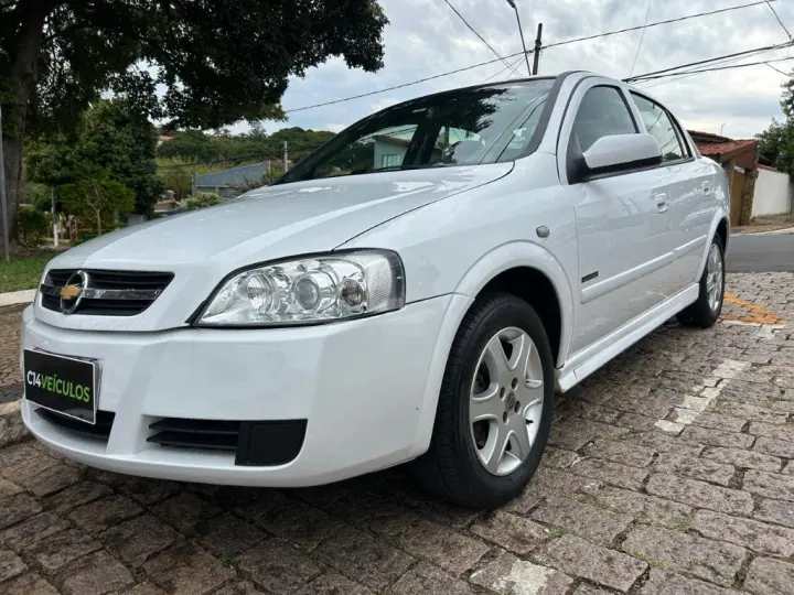 Astra Advantage 2.0 MPFI 8V FlexPower 5p