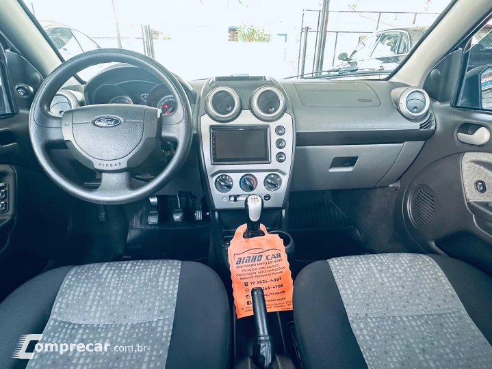 FIESTA 1.6 MPI Class Sedan 8V