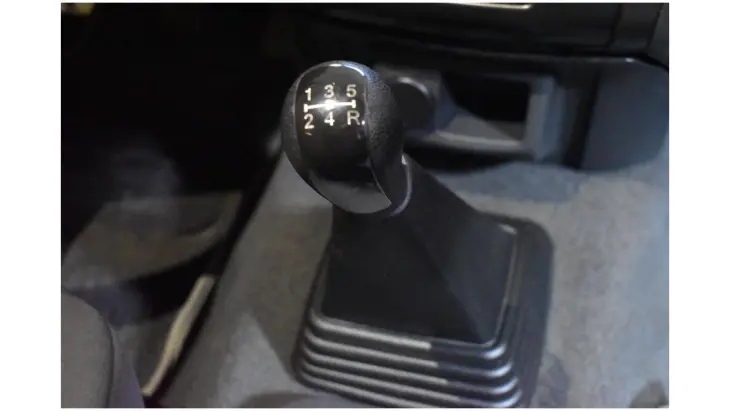 S10 - 2.4 LS 4X2 CD 8V 4P MANUAL