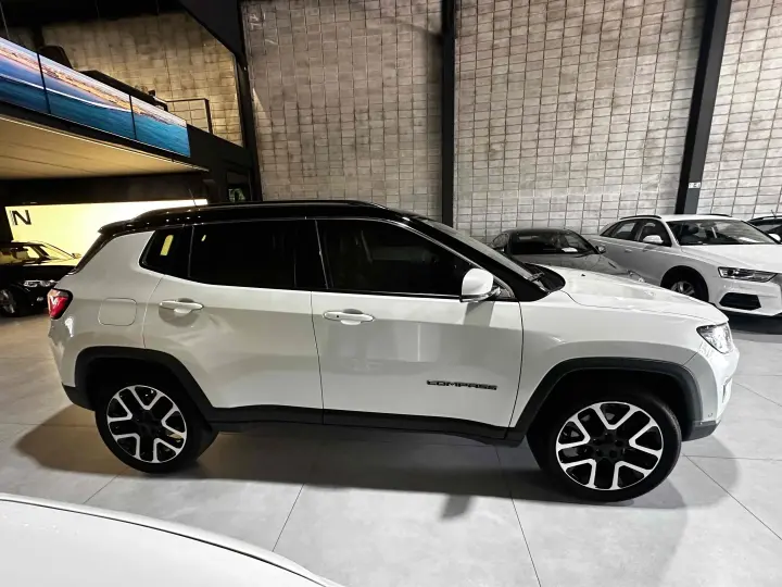 COMPASS 2.0 16V DIESEL LIMITED 4X4 AUTOMÁTICO