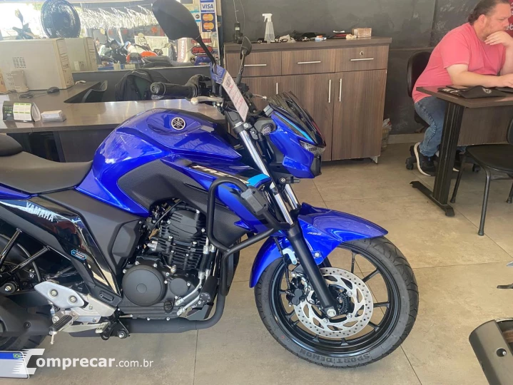 FZ25 FAZER CONNECTED ABS