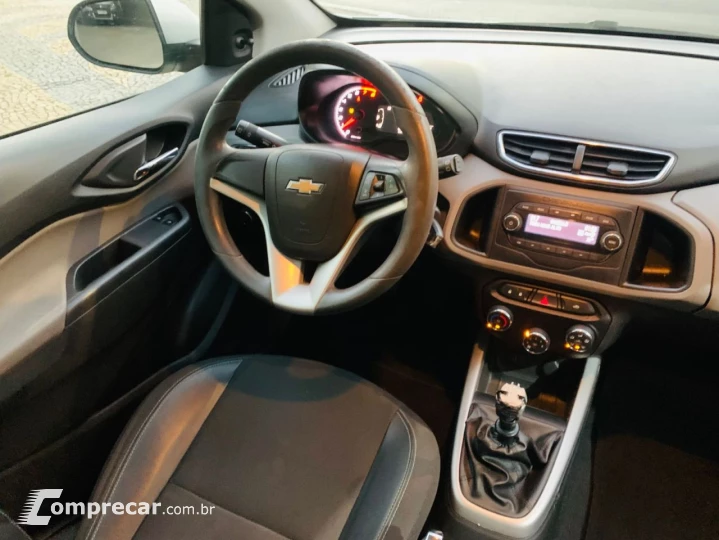 ONIX HATCH LT 1.0 8V FlexPower 5p Mec.