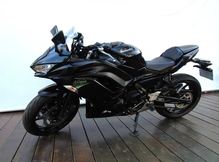 KAWASAKI NINJA 650 ABS