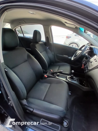 CITY 1.5 DX Sedan 16V