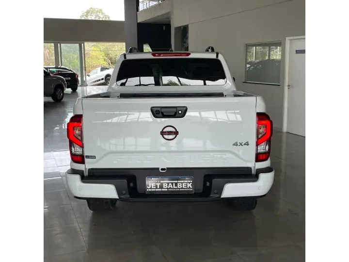 FRONTIER 2.3 16V TURBO DIESEL PRO4X CD 4X4 AUTOMÁTICO