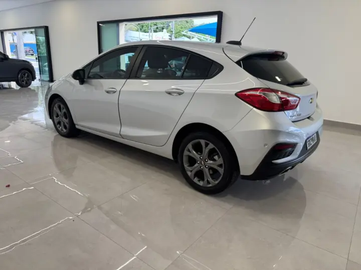 Cruze Hatch 1.4 16V 4P LT SPORT6 TURBO FLEX AUTOMÁTICO