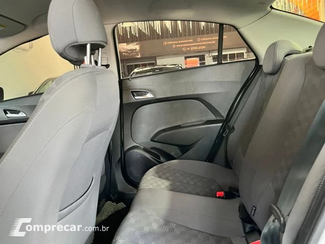 HB20S - 1.6 COMFORT PLUS 16V 4P AUTOMÁTICO