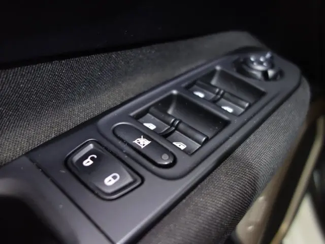 RENEGADE - 1.8 16V 4P AUTOMATICO