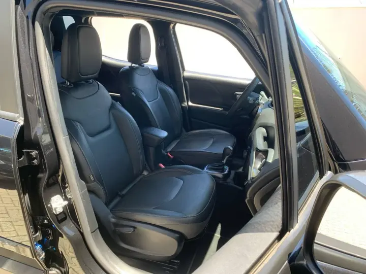 Renegade S T270 1.3 TB 4x4 Flex Aut.