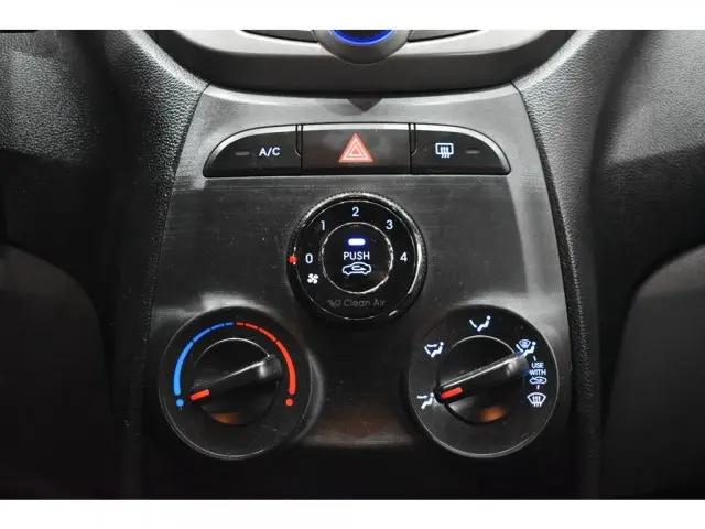 HB20S - 1.6 PREMIUM 16V 4P AUTOMÁTICO