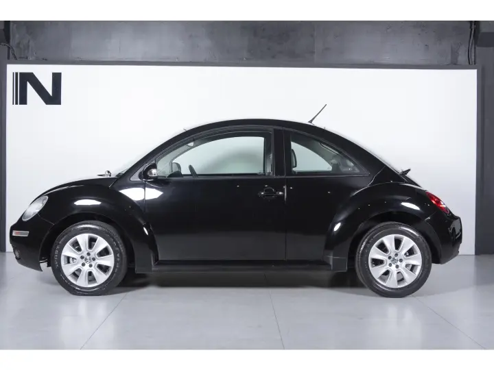 NEW BEETLE 2.0 MI 8V GASOLINA 2P TIPTRONIC