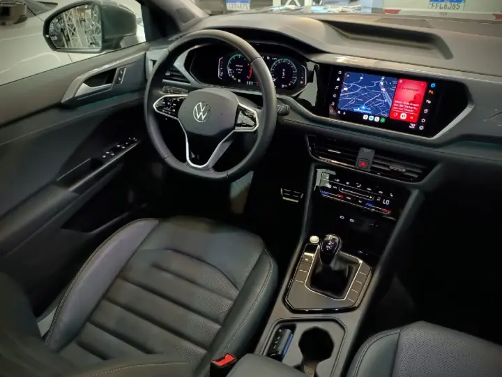 TAOS 1.4 250 TSI TOTAL FLEX HIGHLINE AUTOMÁTICO