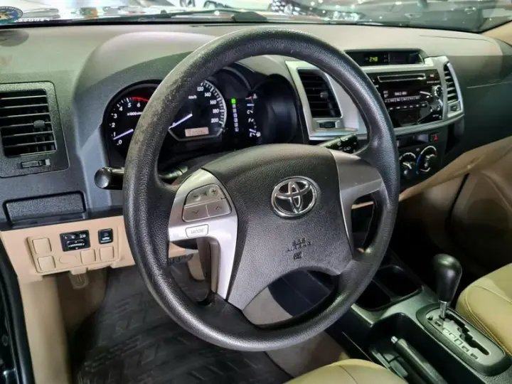 HILUX SW4 SR 4X2 2.7 AUT