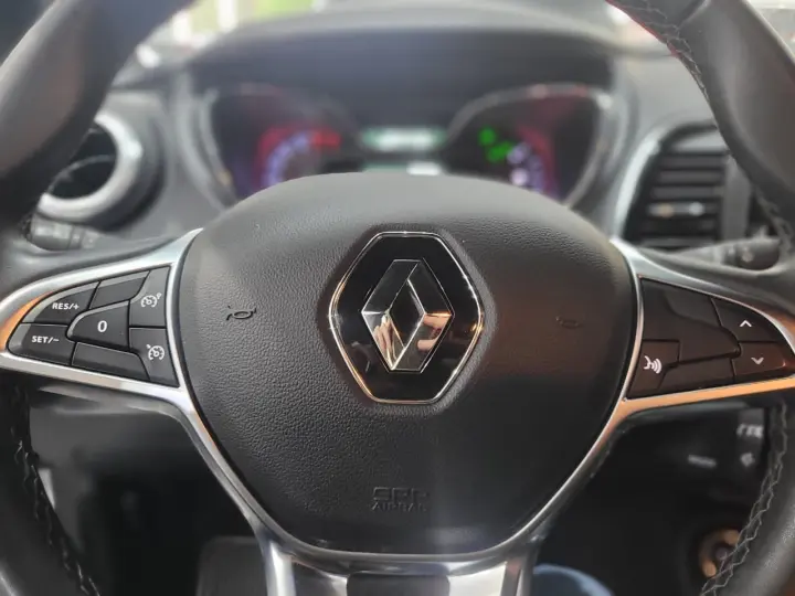 CAPTUR Intense 1.3 TB 16V Flex 5p Aut.