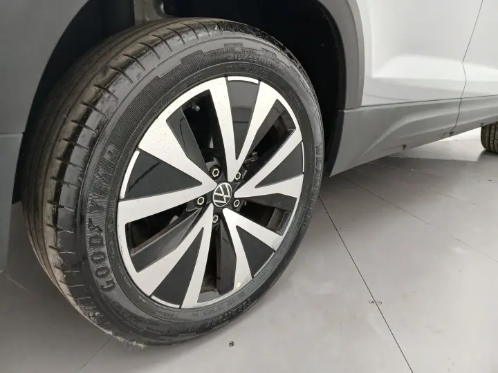 TAOS 1.4 250 TSI TOTAL FLEX HIGHLINE AUTOMÁTICO