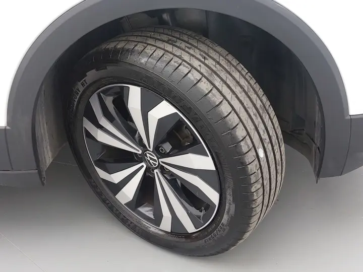 T-CROSS 1.0 200 TSI TOTAL FLEX AUTOMÁTICO