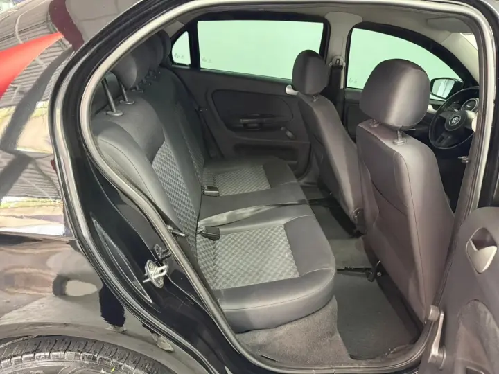 VOYAGE 1.0/1.0 City Mi Total Flex 8V 4p