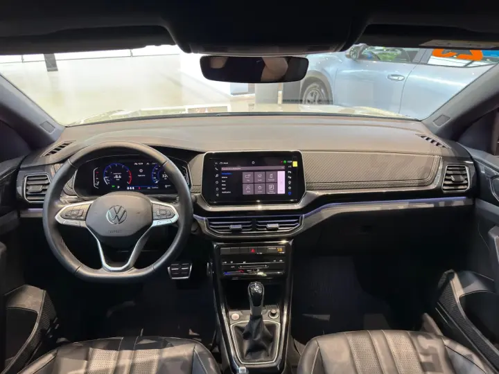 T-Cross 1.4 4P 250 TSI FLEX HIGHLINE AUTOMÁTICO