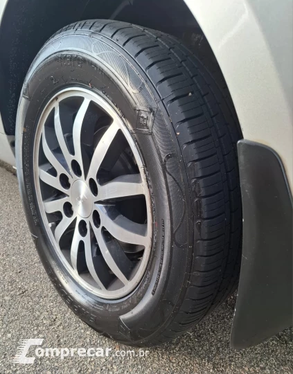 CARNIVAL 3.5 EX V6 24V