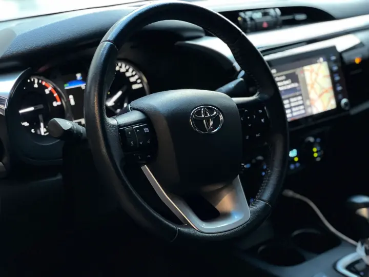 HILUX 2.8 D-4d Turbo CD SRX 4X4