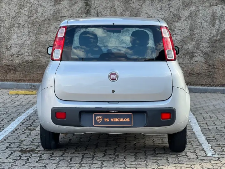 UNO 1.0 EVO VIVACE 8V FLEX 4P MANUAL