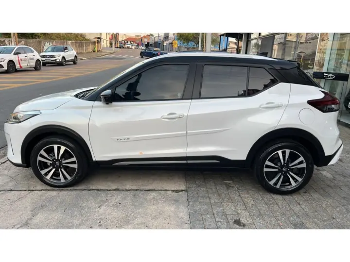 KICKS 1.6 16V FLEXSTART EXCLUSIVE XTRONIC