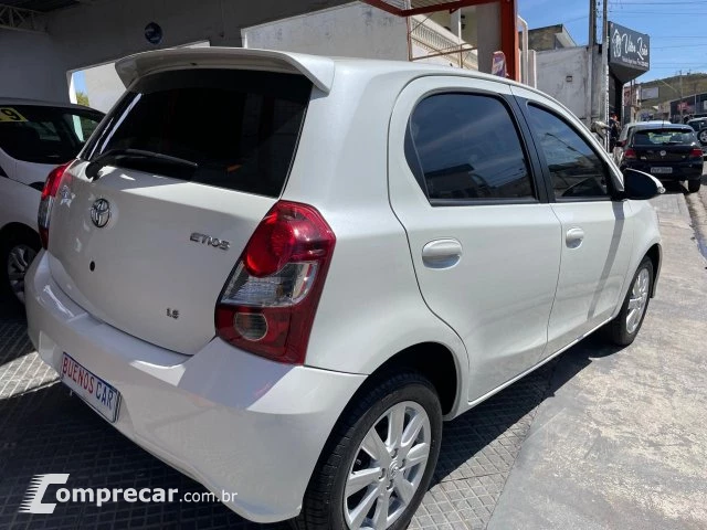 ETIOS HATCH - 1.5 X PLUS 16V 4P AUTOMÁTICO