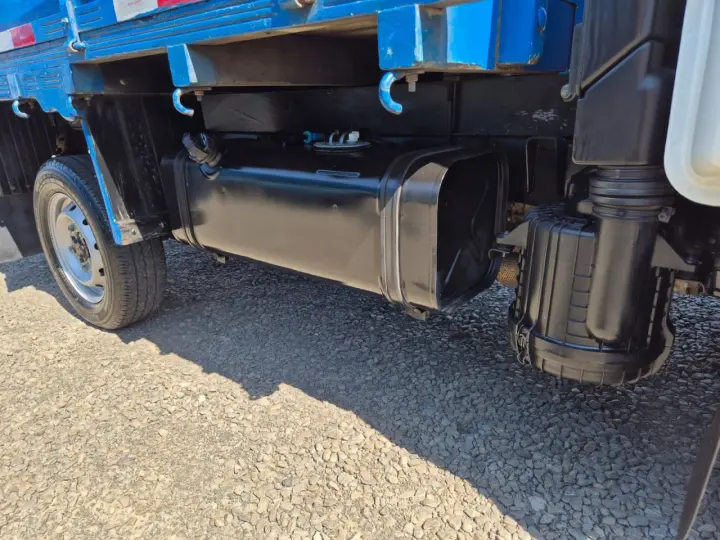 Bongo 2.5 K-2500 CABINE SIMPLES